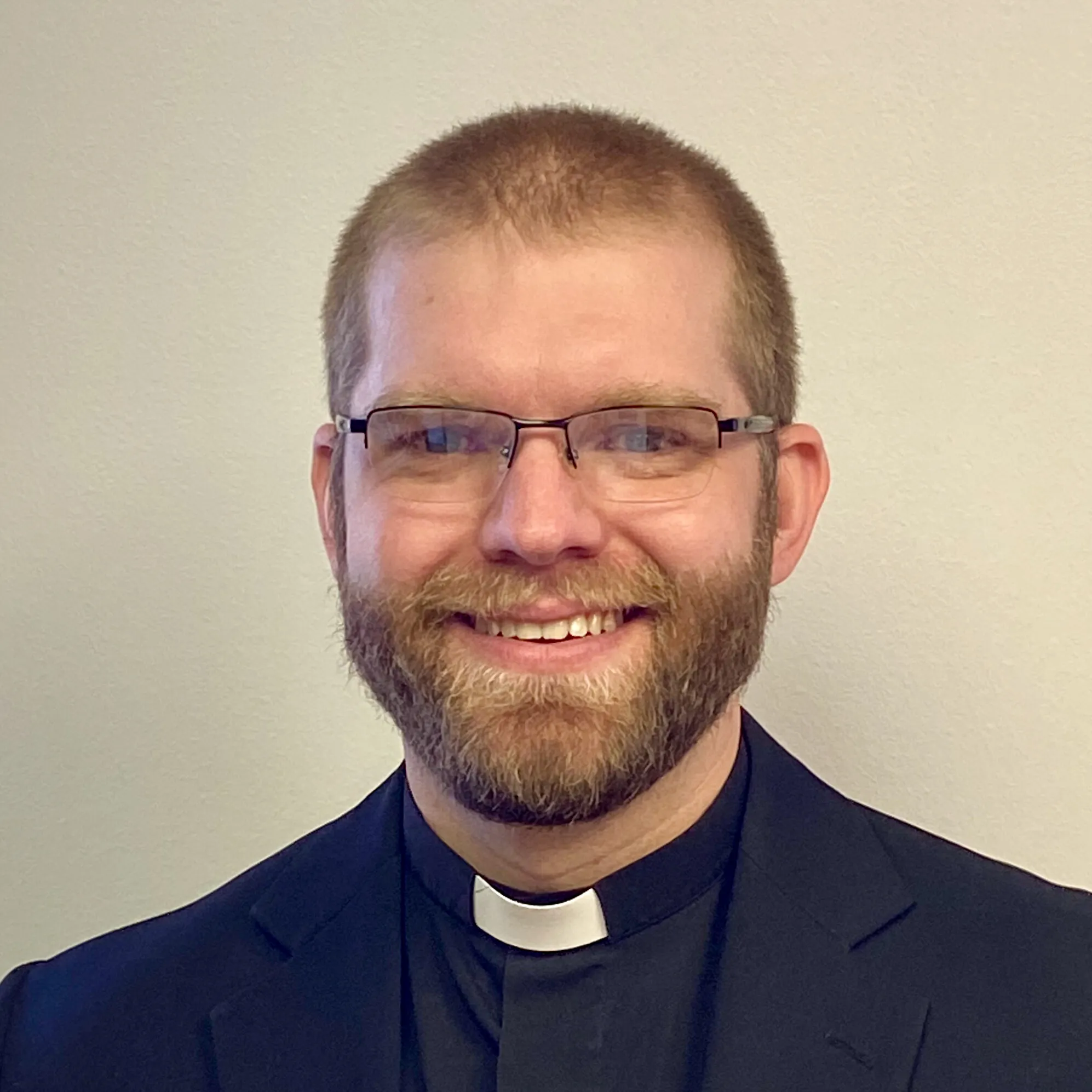 Photo of Pastor Seth Georgson.